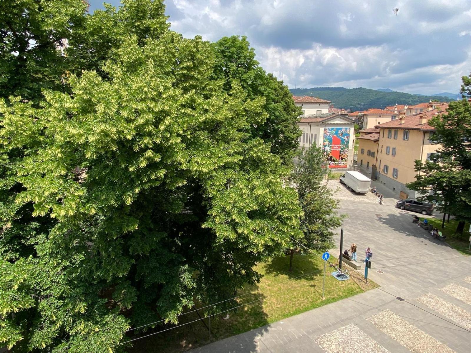 Nido Carrara - Immobili E Soluzioni Rent Apartment Bergamo Ngoại thất bức ảnh